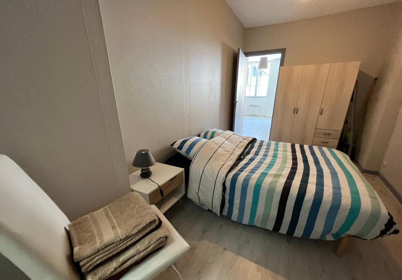 Appartement F2 Au Plein Centre Du Puy-En-Velay Le Puy-en-Velay Zewnętrze zdjęcie